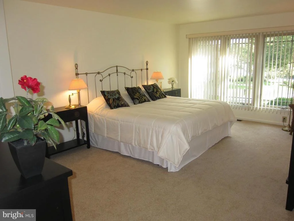Photo of 15212 WINSTEAD LANE
