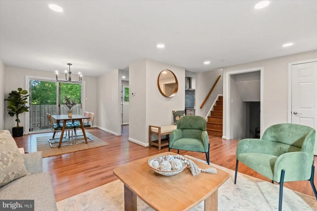 Photo of 2228 COCQUINA DRIVE