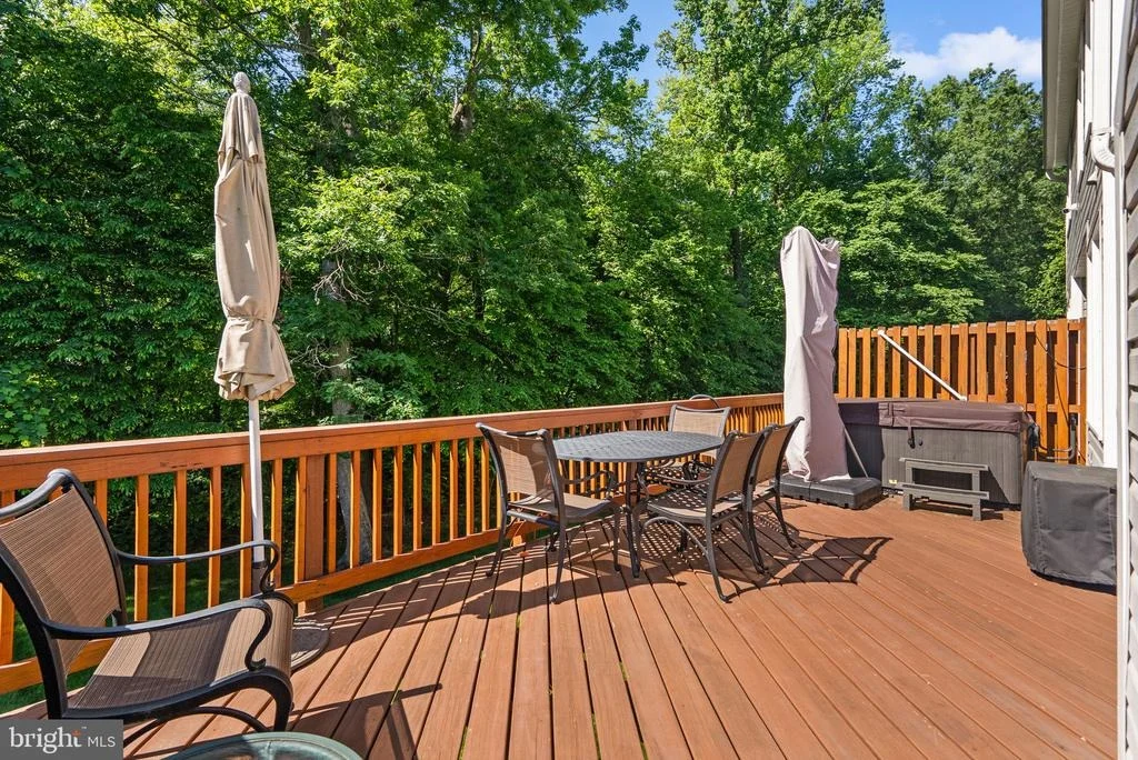 Photo of 14021 HEATHERSTONE DRIVE