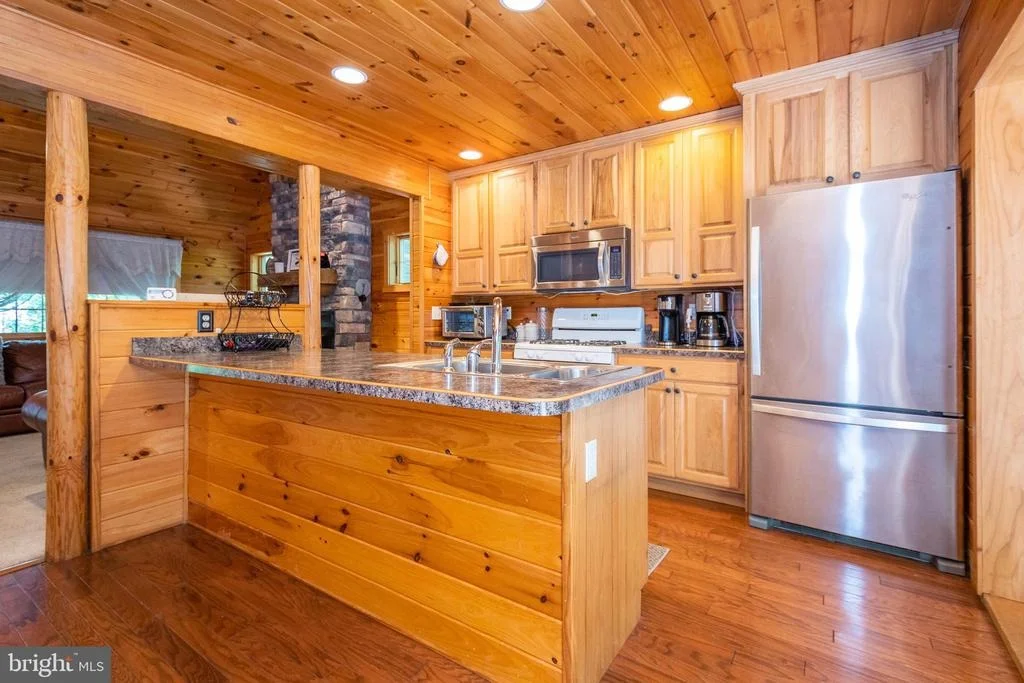 Photo of 302 OAK WAY ROAD