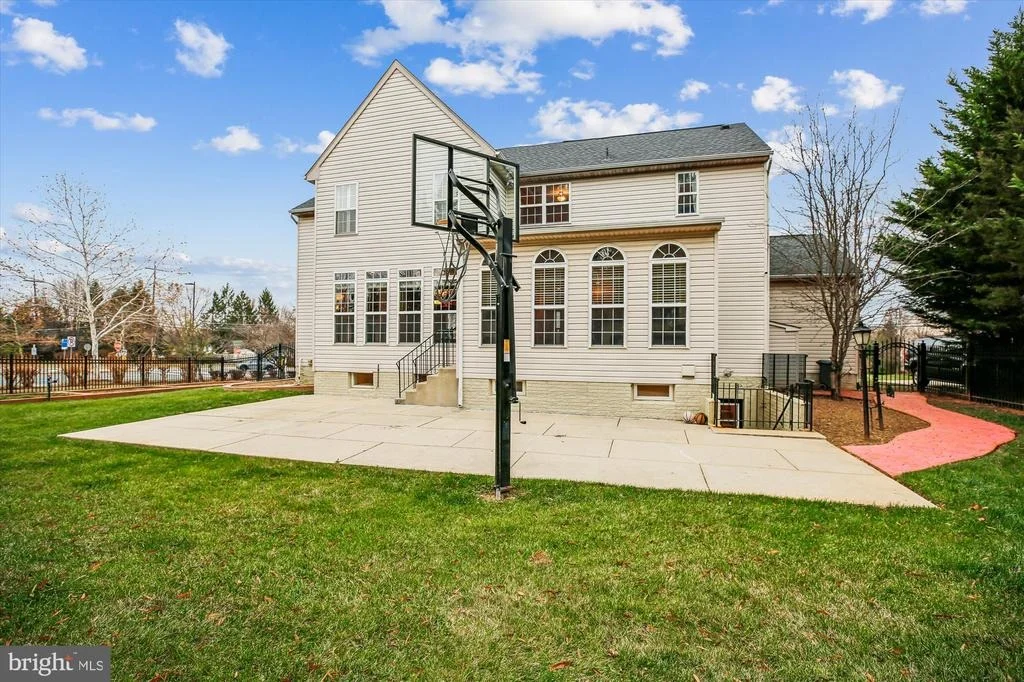 Photo of 14212 SCHAEFFER ROAD