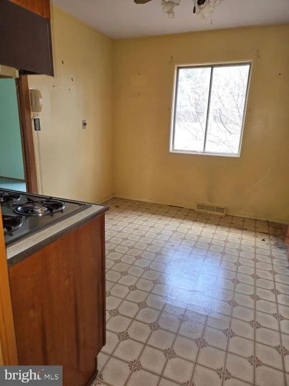 Photo of 2034 CHERRY COURT