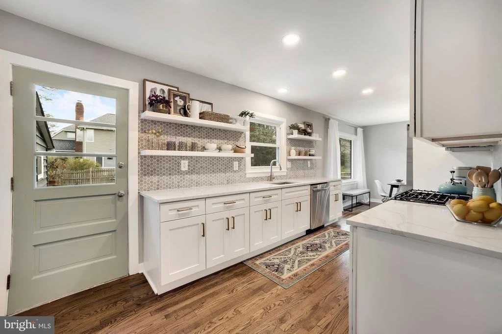 Photo of 11403 NAIRN ROAD