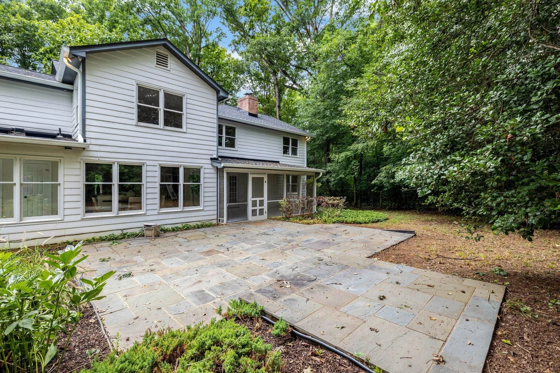 Photo of 1132 SPRINGVALE ROAD