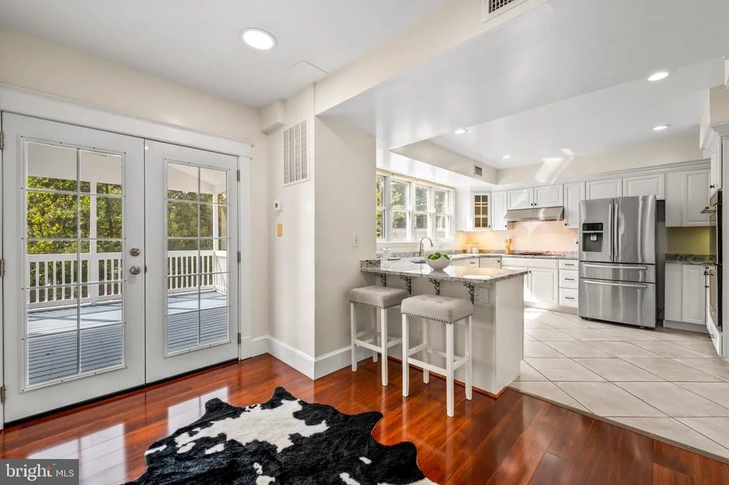 Photo of 406 LEIGHTON AVENUE