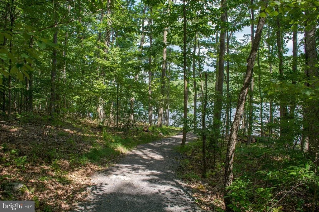 Photo of 97 MOUNTAINTOP ROAD