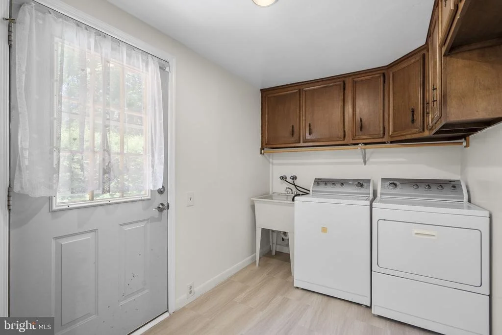 Photo of 17520 PRINCESS ANNE DRIVE