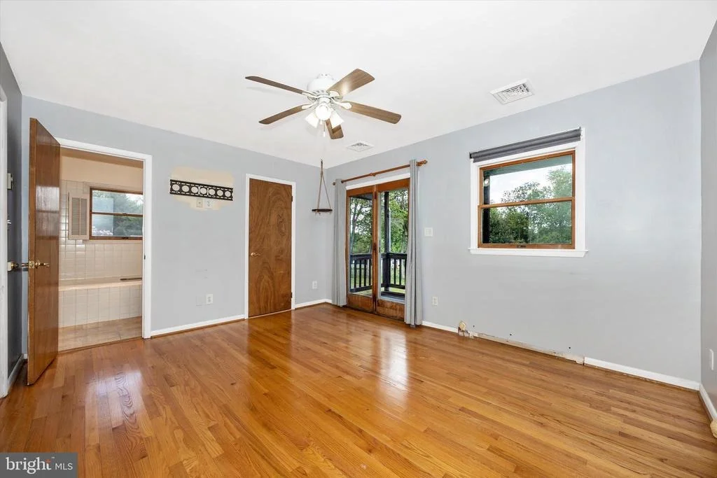 Photo of 3905 SUGARLOAF DRIVE