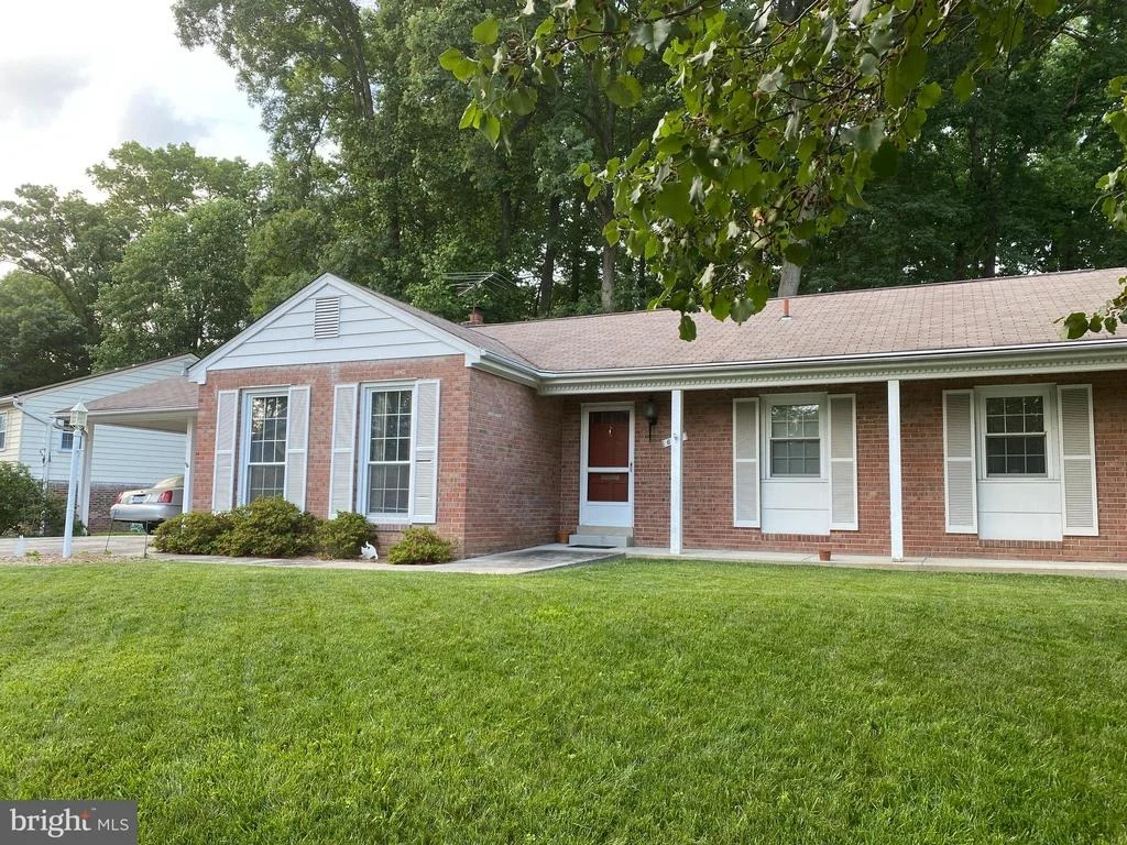 Photo of 6133 SHERBORN LANE