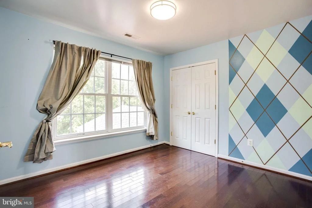 Photo of 9209 RAINBOW FALLS DRIVE