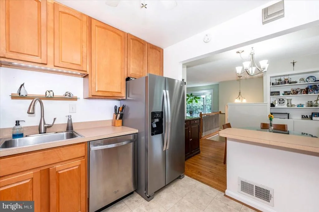 Photo of 10113 DAY AVENUE