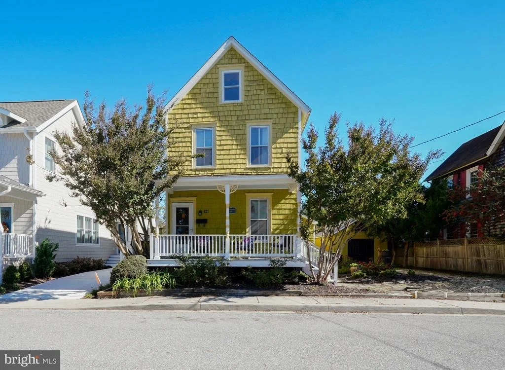 Photo of 121 FRANKLIN AVENUE