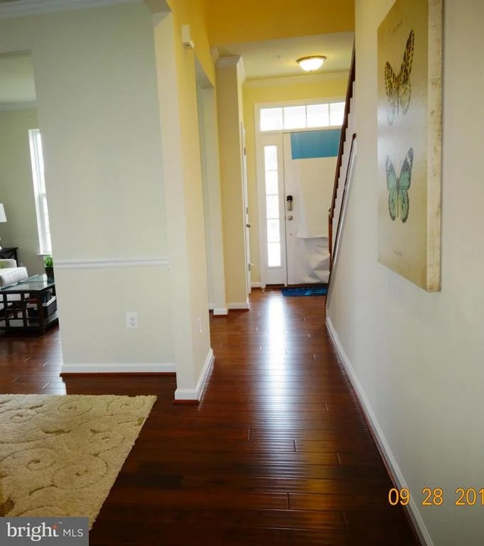 Photo of 7858 SUNHAVEN WAY