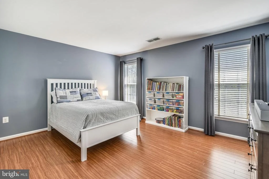 Photo of 25853 SPRING FARM CIRCLE