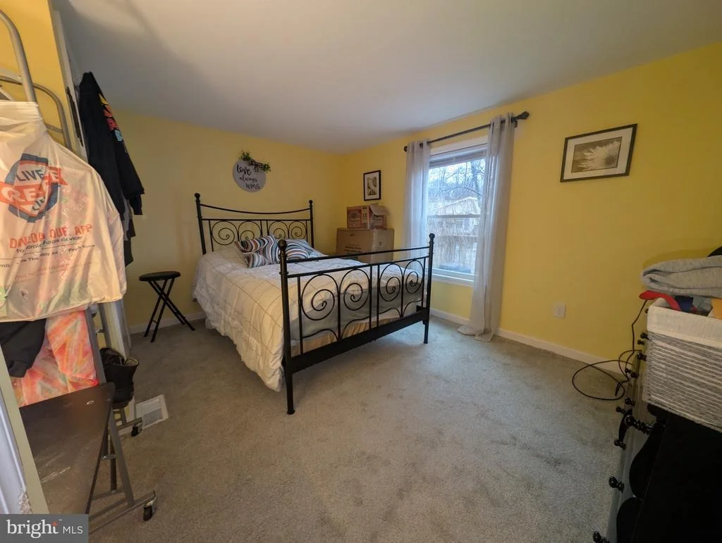 Photo of 239 POCLAIN