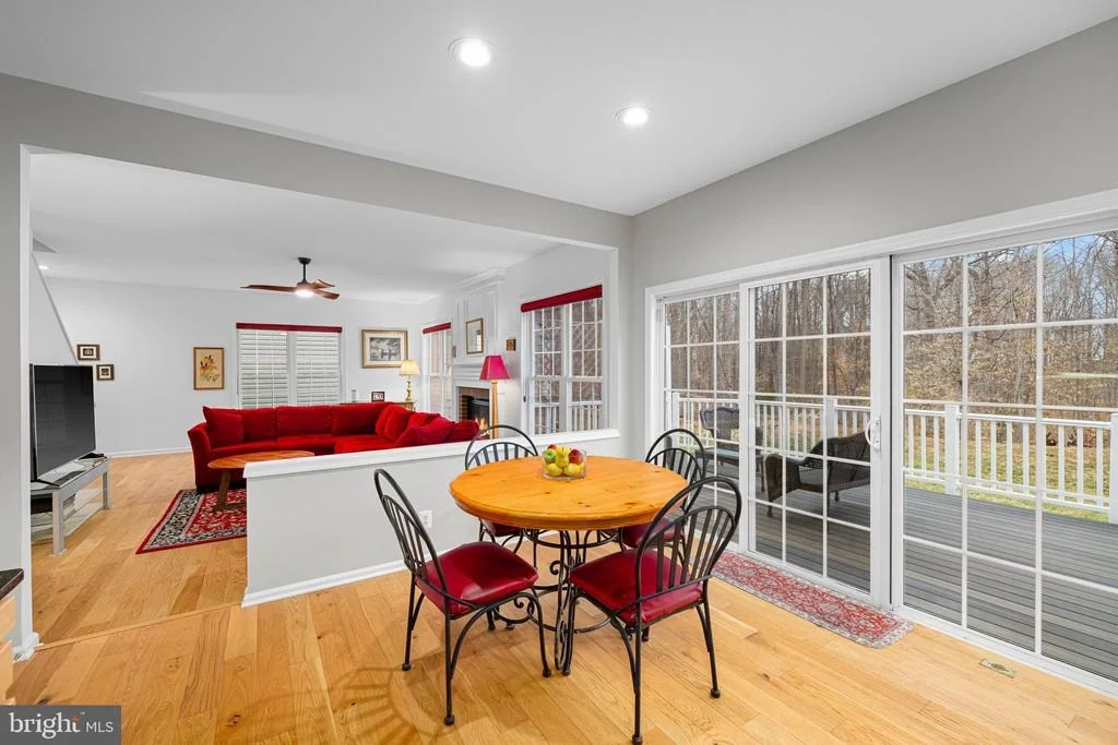 Photo of 8068 PAPER BIRCH DRIVE