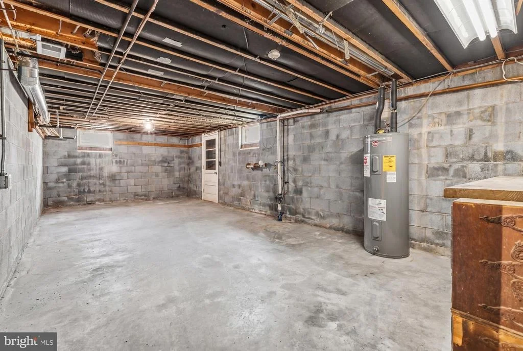 Photo of 6783 SUNNYBROOK DRIVE