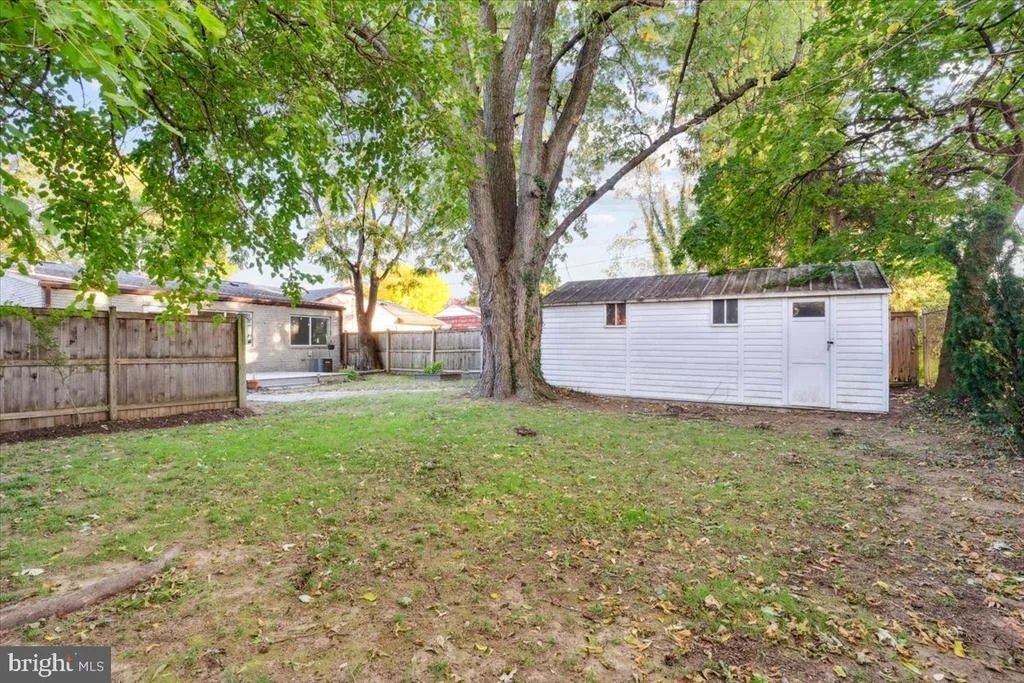Photo of 819 TRAIL AVENUE