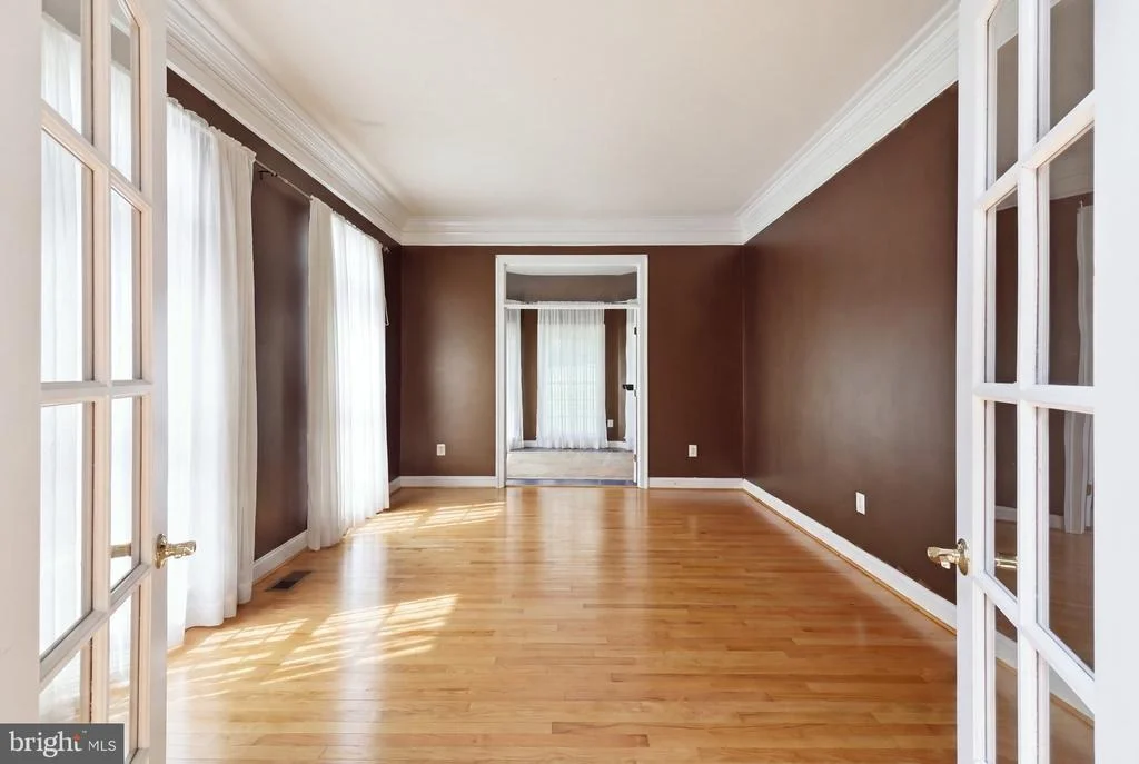 Photo of 9205 FOREST GREENS DRIVE