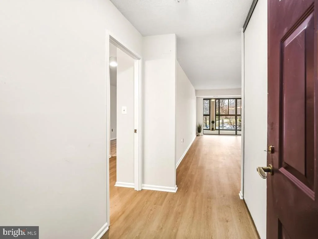 Photo of Unit 2215 at 15107 INTERLACHEN DRIVE