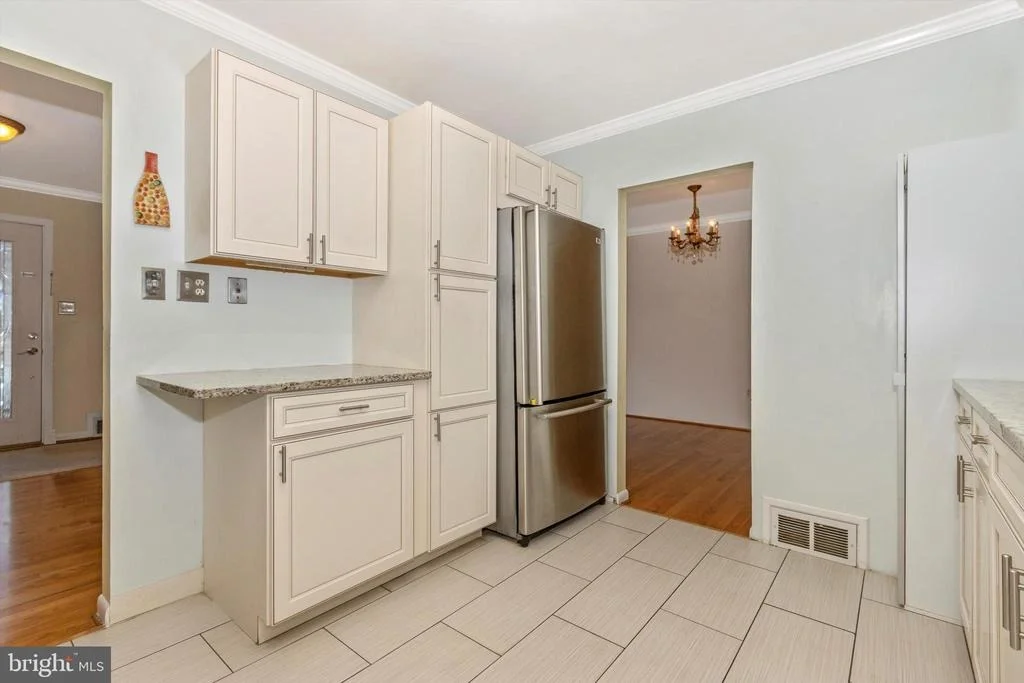Photo of 4112 WELLER ROAD
