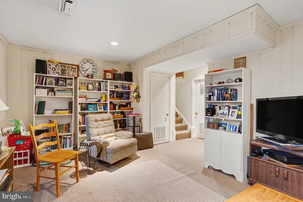 Photo of 6812 NAVAJO DRIVE