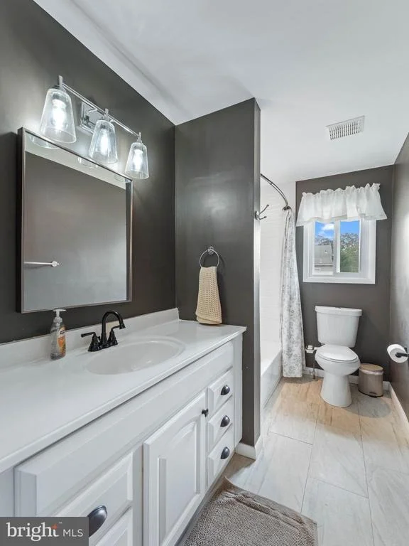 Photo of 52 LONGWOOD DRIVE