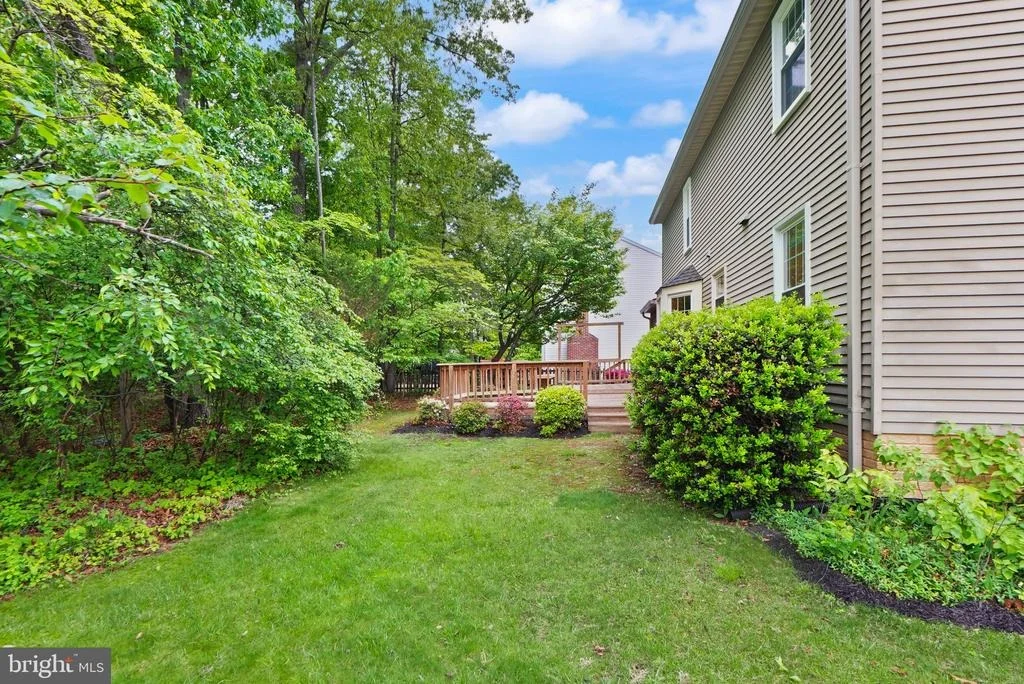 Photo of 169 APPLEGATE DRIVE