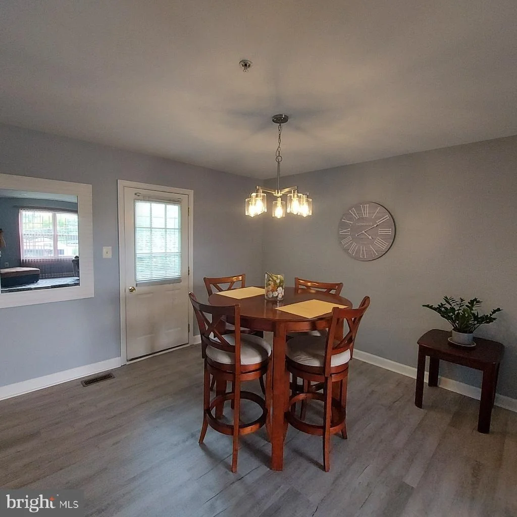 Photo of 8904 BALLARD LANE