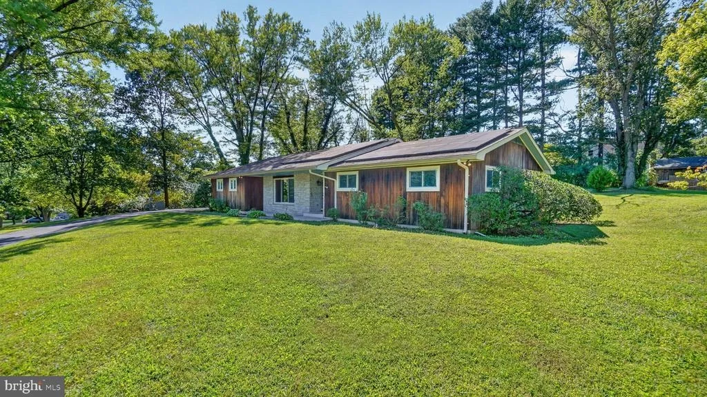 Photo of 1753 BALDWIN DRIVE