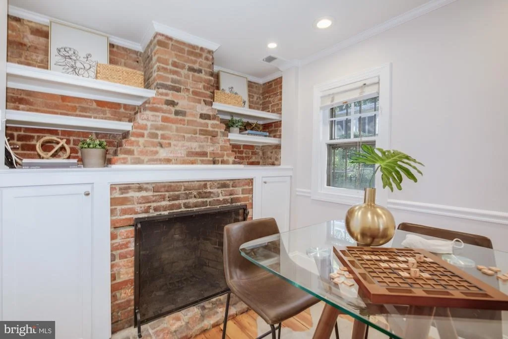 Photo of 23 5TH STREET SE