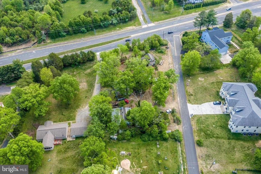 Photo of 12224 BRADDOCK ROAD