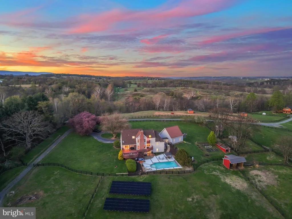 Photo of 9393 BRIAR LANE
