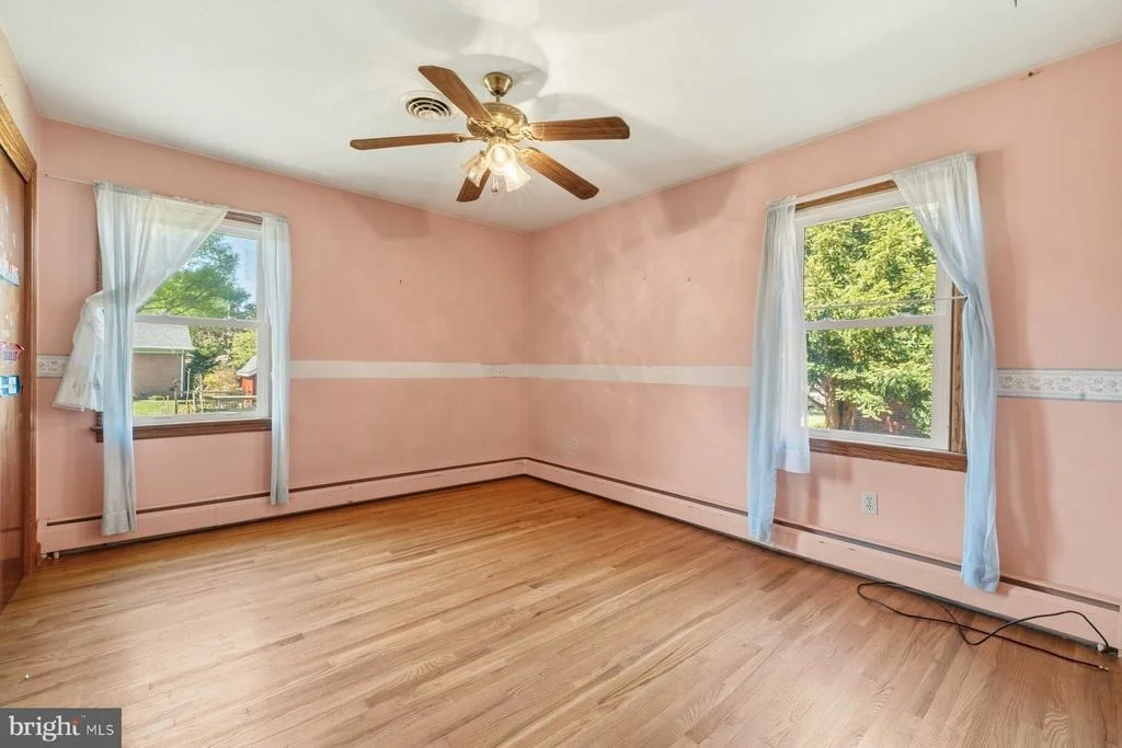 Photo of 16 LINDEN BOULEVARD
