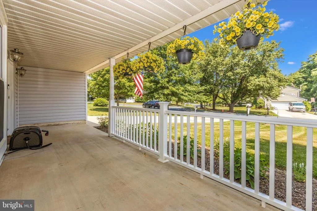Photo of 1101 WINDMILL LANE