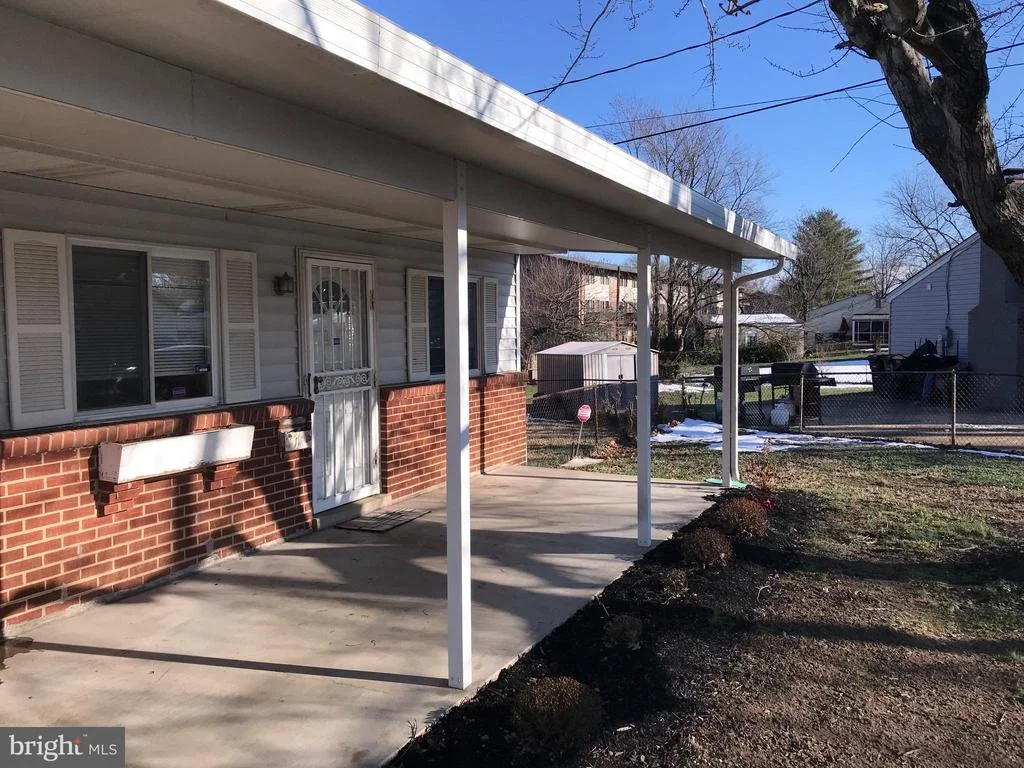 Photo of 6200 AUTH ROAD