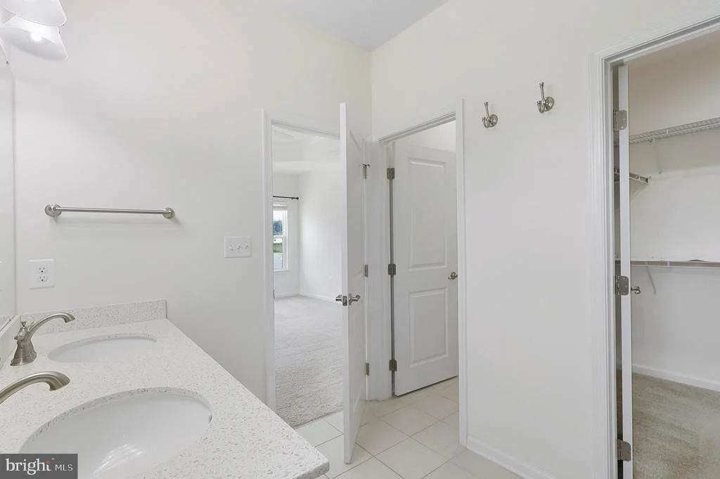 Photo of 9059 RANDOLPH CIRCLE