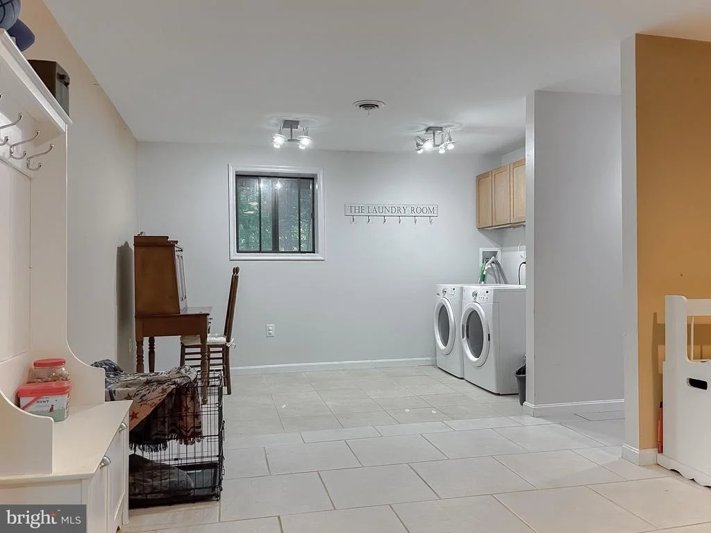 Photo of 1058 SAN ANGELO DRIVE