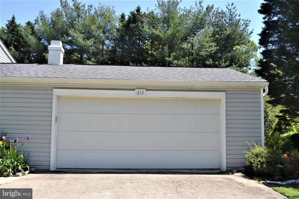 Photo of 613 BAY GREEN DRIVE