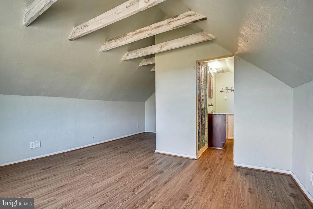 Photo of 2300 FAIRMOUNT ROAD