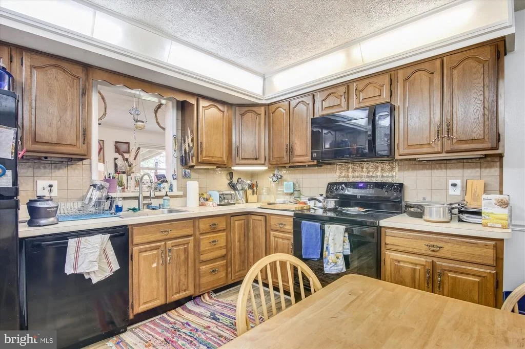 Photo of 15104 TIMBERLAKE DRIVE