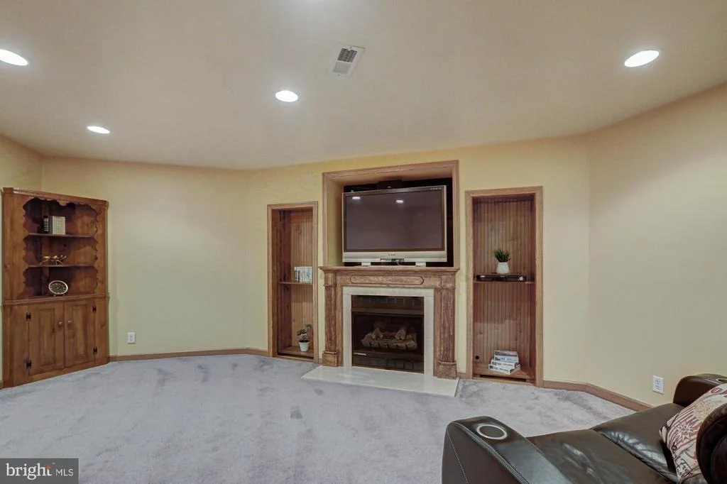 Photo of 78 WILLOW GROVE MILL DRIVE