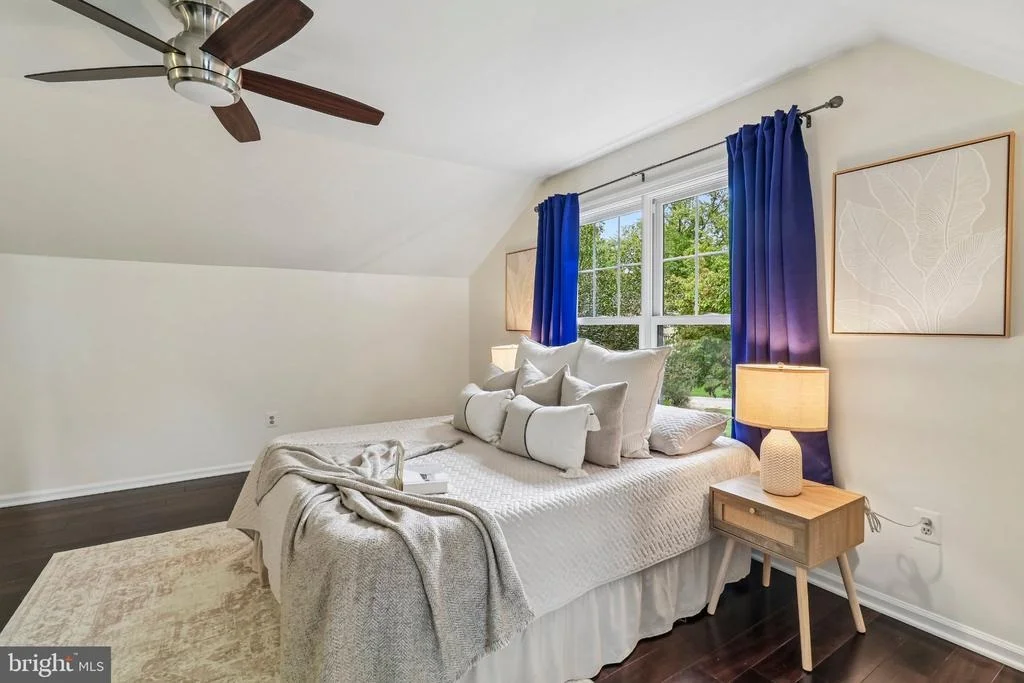Photo of 11400 SYMPHONY WOODS LANE