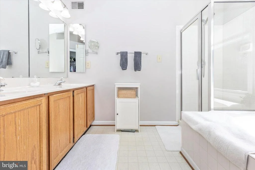 Photo of 6218 RAINIER DRIVE