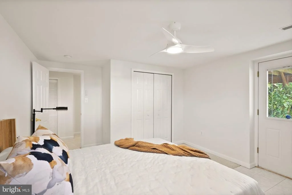 Photo of 8906 TAILCOAT COURT