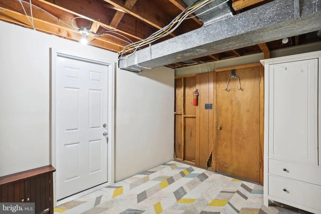 Photo of 222 HILLSBORO DRIVE