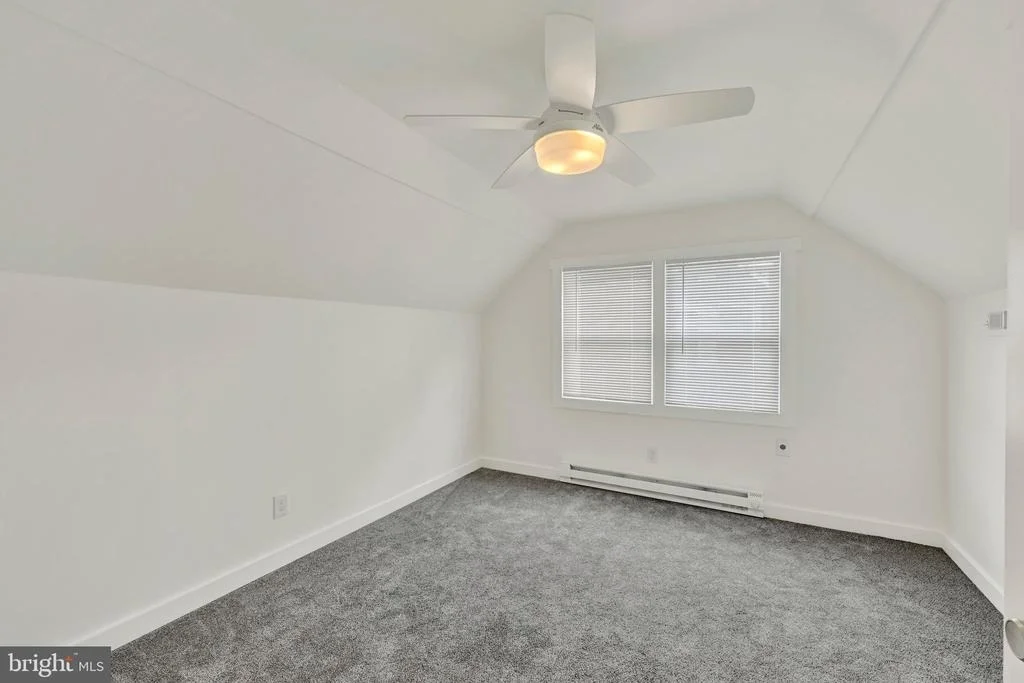Photo of 634 LONGVIEW