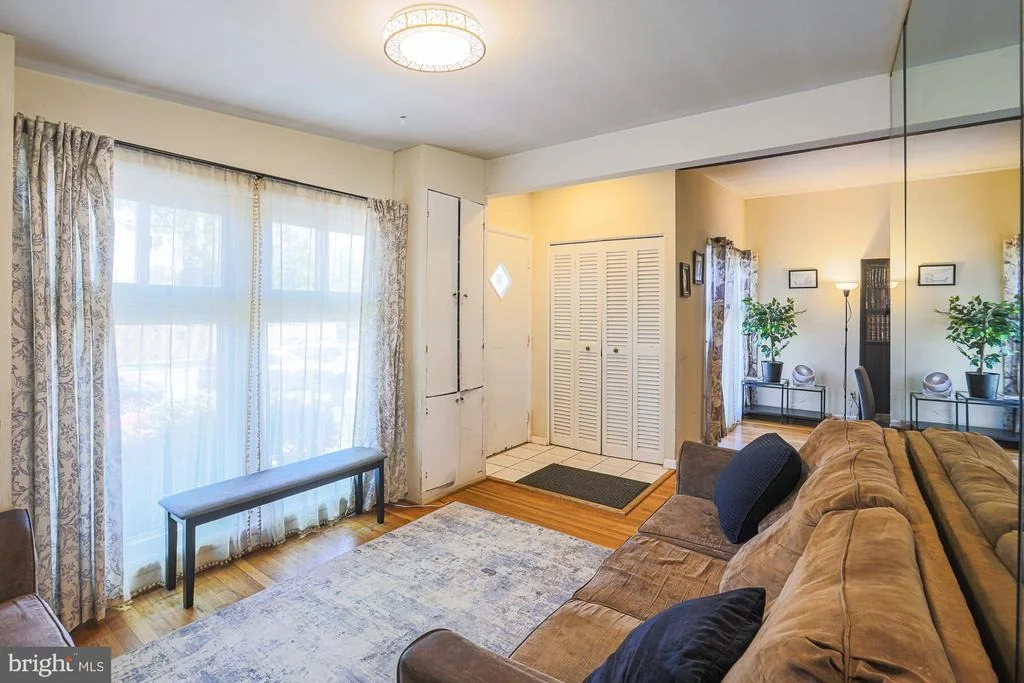 Photo of 2451 FOREST GREEN ROAD