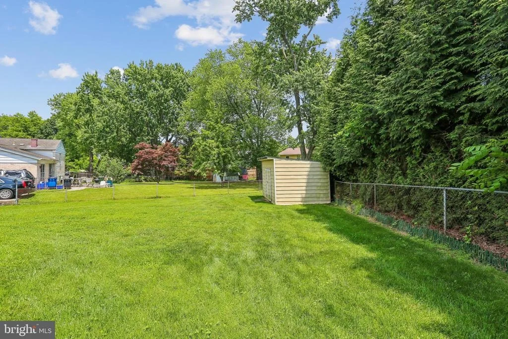 Photo of 2 FOXHALL COURT