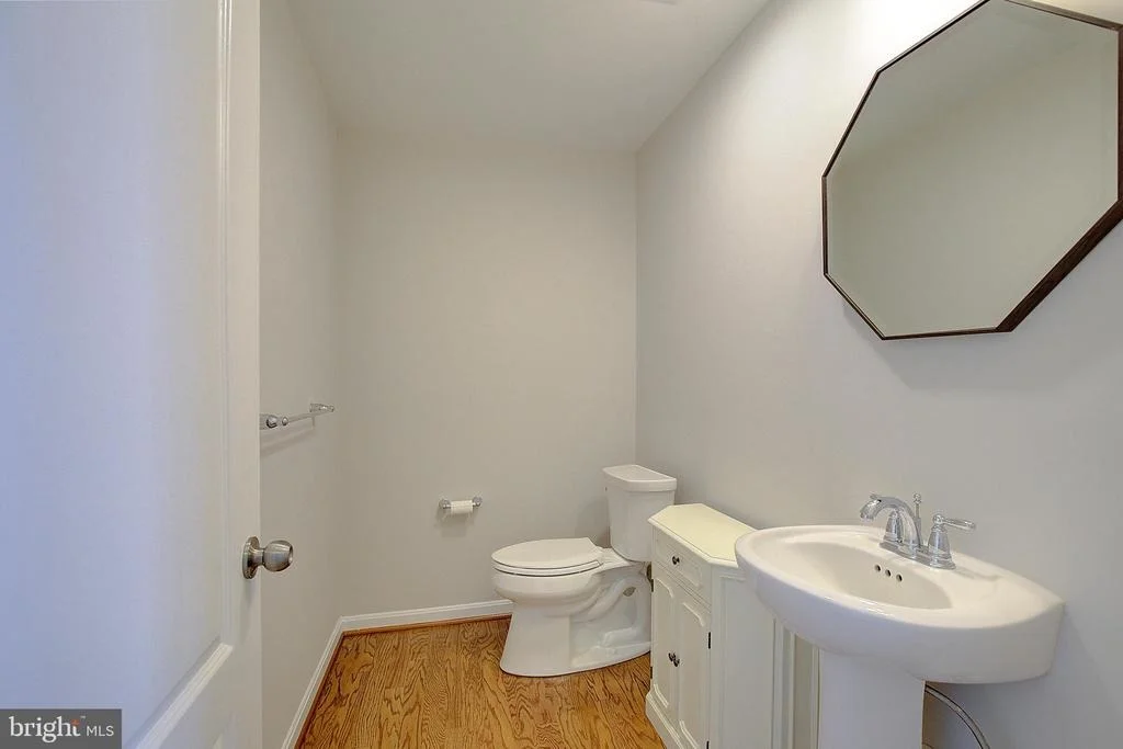 Photo of 3956 HONEYSUCKLE DRIVE